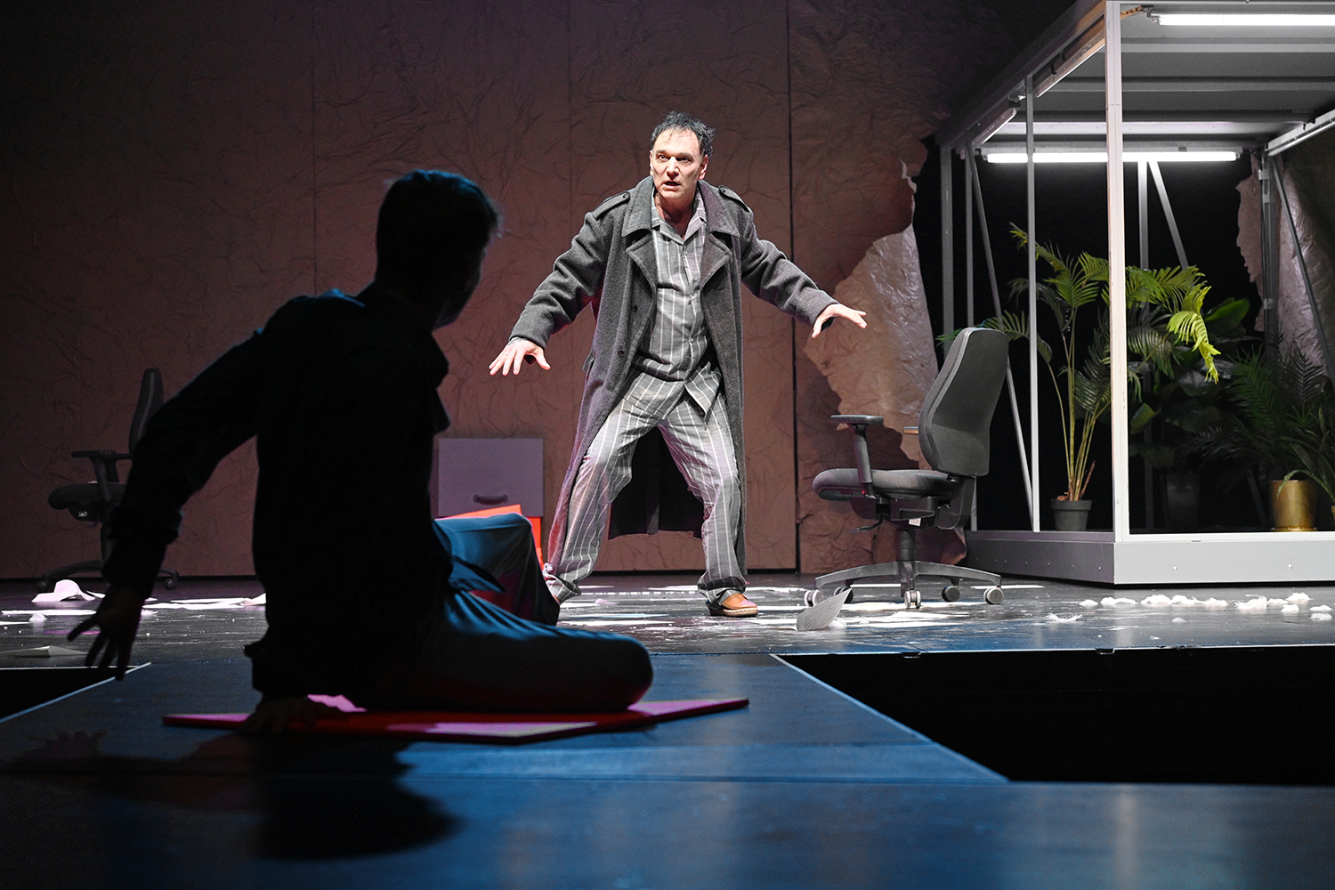 die nashörner - schauspiel theater pforzheim